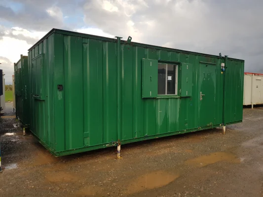  - Ref: 3519 - 24'x9' Cabins up to 24' Long