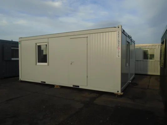  - Ref: ctx2 - 6.05m x 4.8m New & Refurbished Cabins