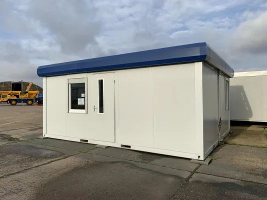  - Ref: 2641 - 6m x 4.8m  New & Refurbished Cabins