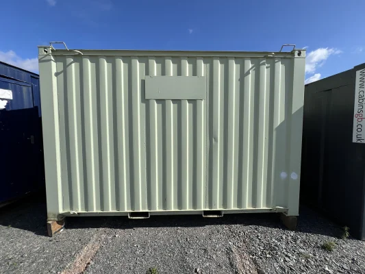  - Ref: 3671 - 13'x8' Cabins up to 24' Long