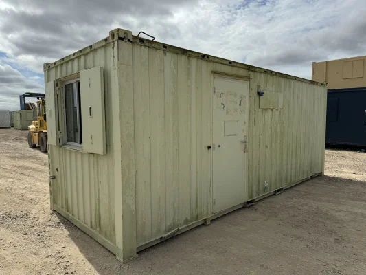  - Ref: 3691 - 21'x8' Cabins up to 24' Long