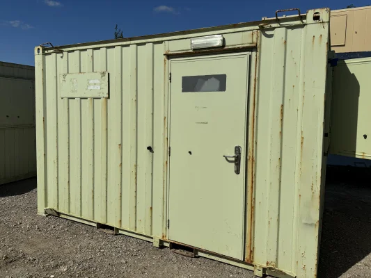  - Ref: 3703 - 12'x8' Cabins up to 24' Long