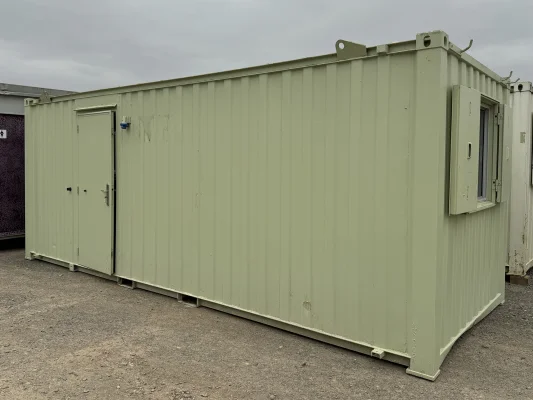  - Ref: 3705 - 21'x8' Cabins up to 24' Long