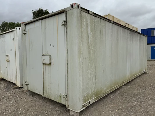  - Ref: 3711 - 24'x9' Container