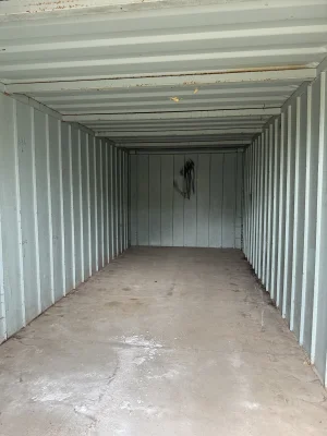  - Ref: 3711 - 24'x9' Container