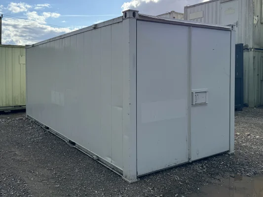  - Ref: 3723 - 21'x8' Container