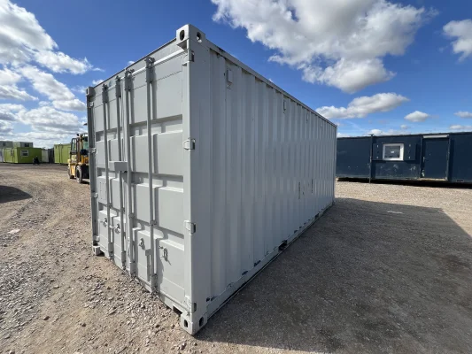  - Ref: 3724 - 20'x8' Container