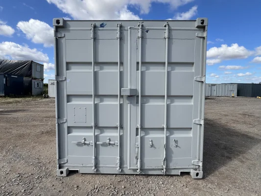  - Ref: 3724 - 20'x8' Container