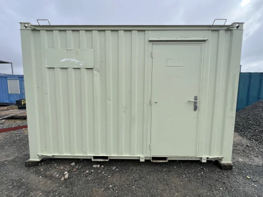  - Ref: 3736 - 12'x8' Cabins up to 24' Long