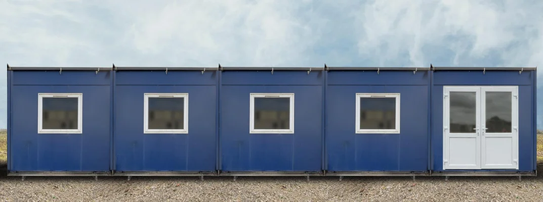  - Ref: plastisol5bay - 10.8m x 15m Modular Building