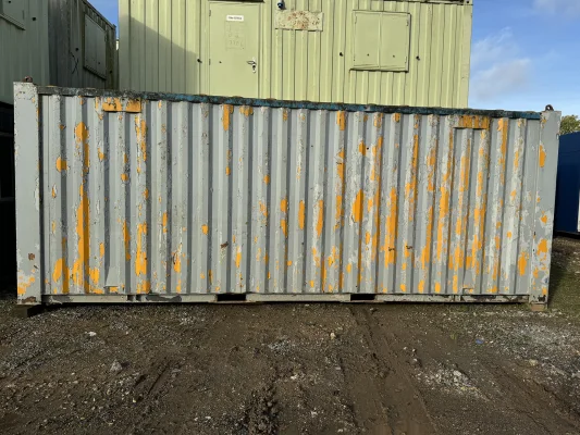  - Ref: 3774 - 21'x8' Container