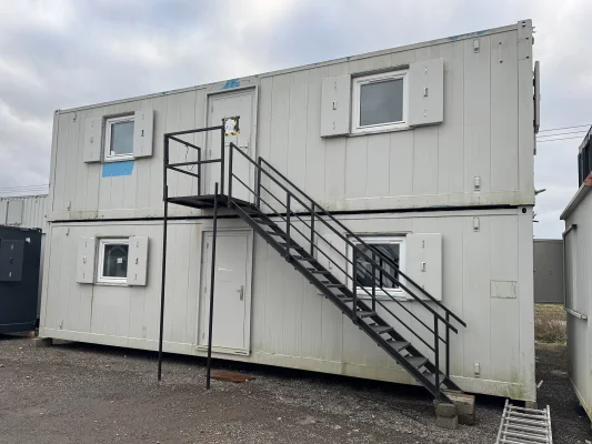  - Ref: 3795 - 9.6m x 9m Modular Building