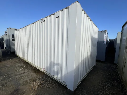  - Ref: 3586 - 24'x9' Container